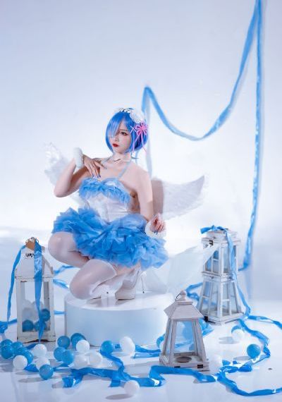布达佩斯小酒馆_BD英语全集免费观看