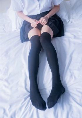 被催眠的校花高筱柔_BD在线播放