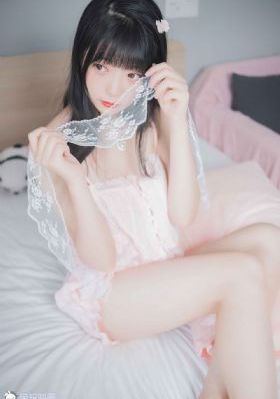 花季美好的一天从夜晚开始_BD英语高清视频观看