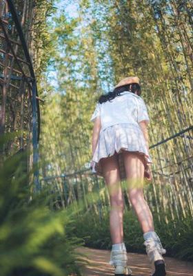 恶魔的牢笼动漫_国产剧在线观看电视